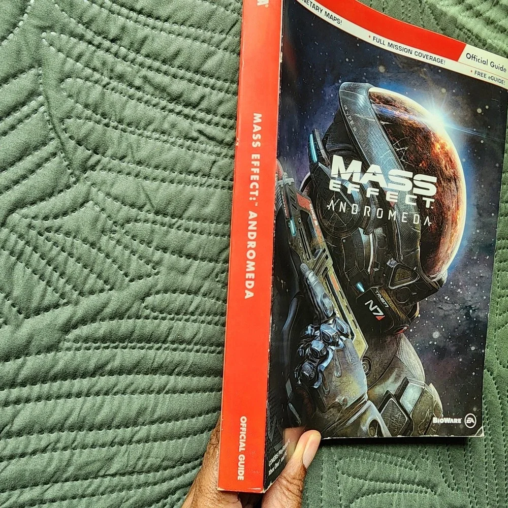 Mass Effect: Andromeda Prima‎ Official Strategy Guide PS4 Xbox One PC BioWare